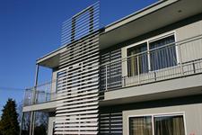 Top floor and ground floor rooms available 